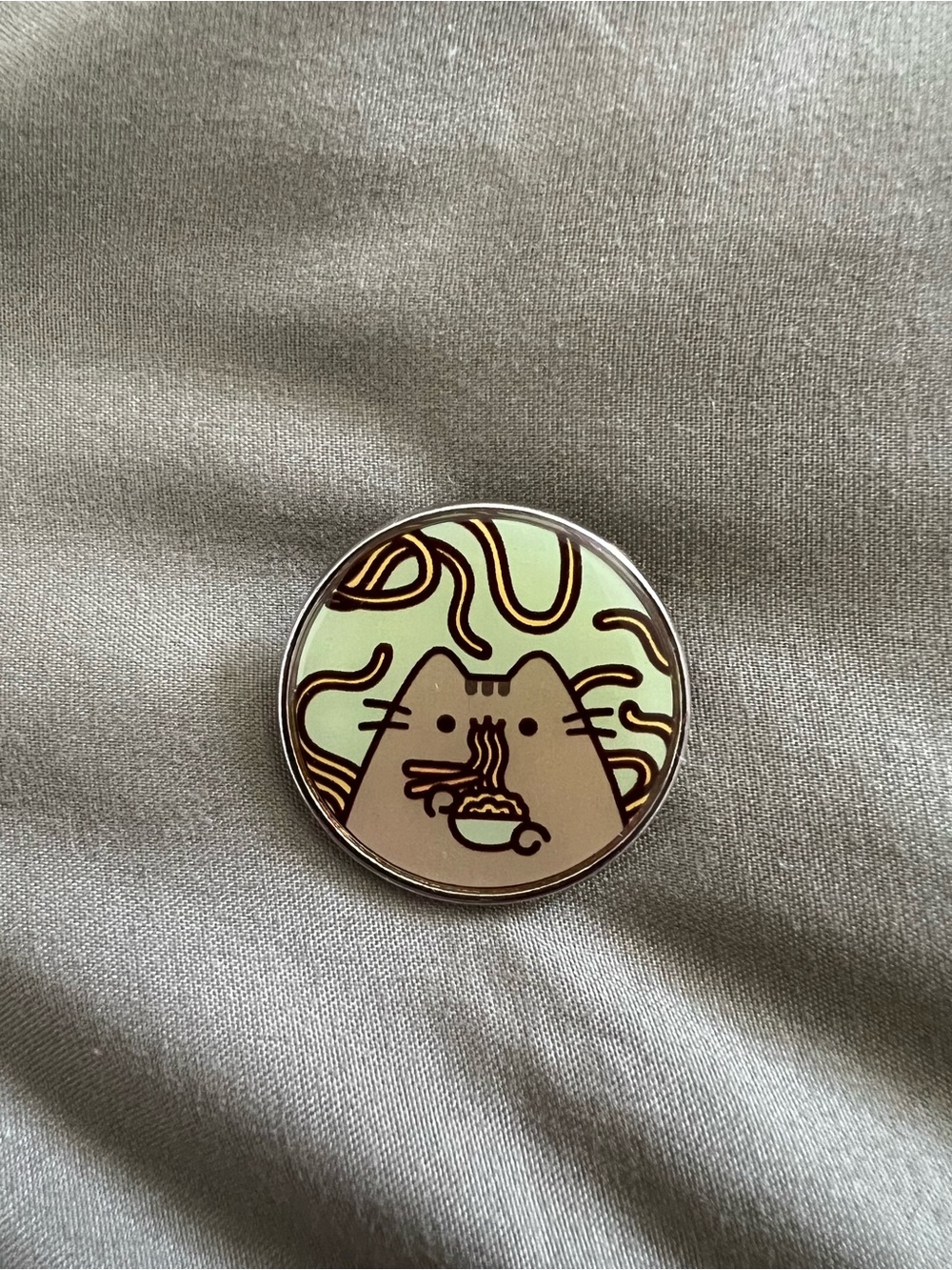 Pusheen Beige Cat Ramen Enamel Pin with Mint Background